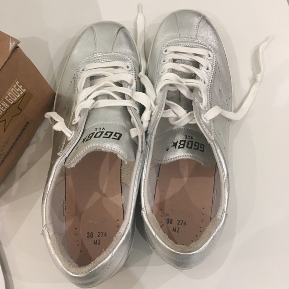 Golden Goose Halleystar Sneaker Silver Leather NIB - Picture 5 of 9